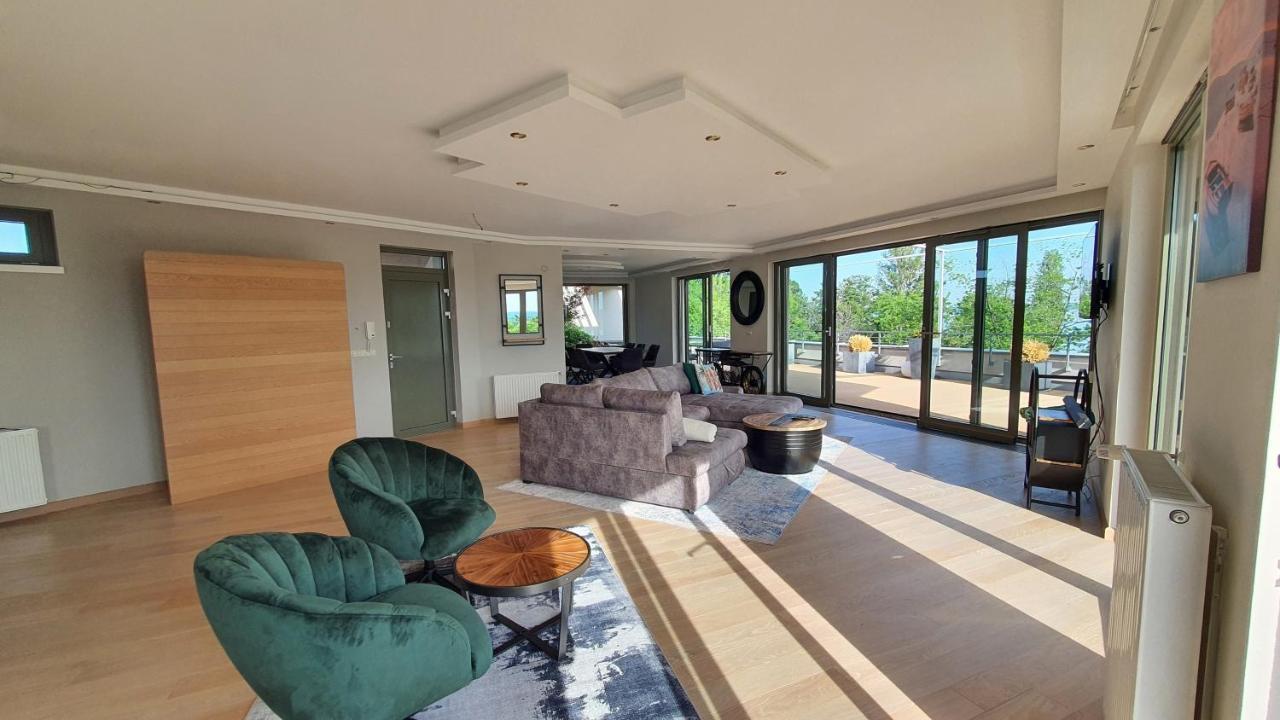 Silver Delux Apartman บาลาตอนฟือเรด ภายนอก รูปภาพ