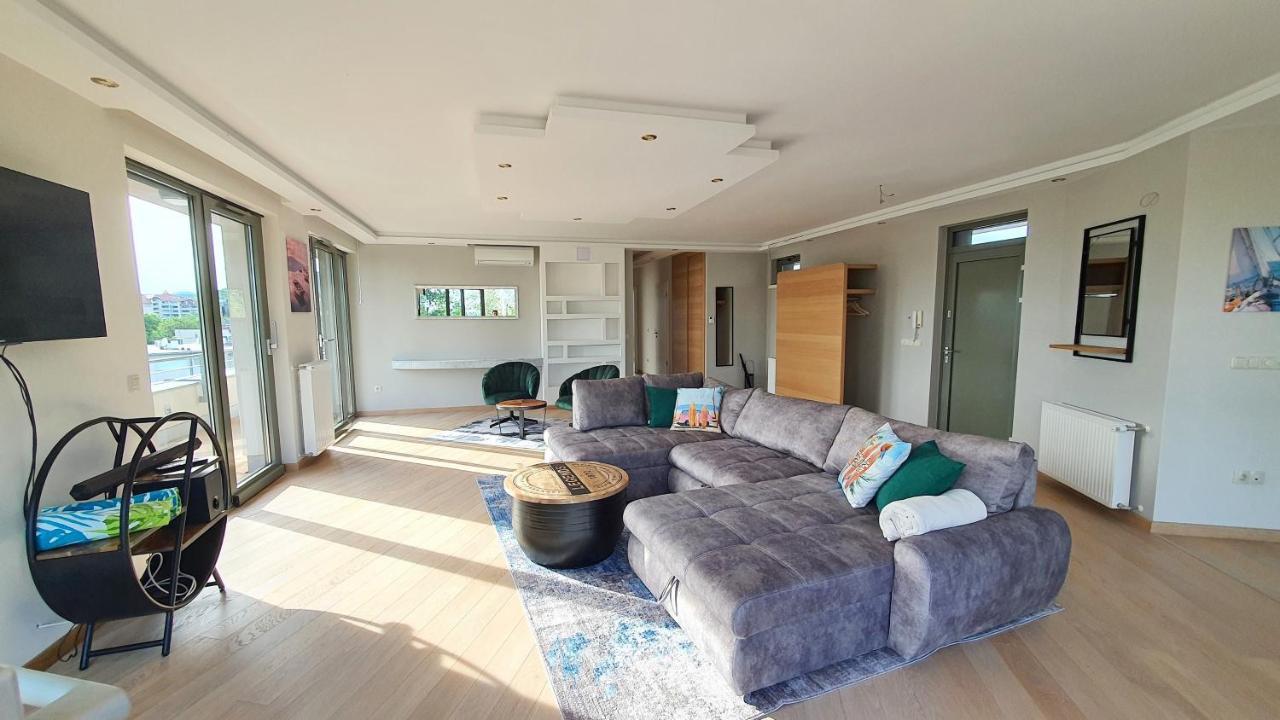 Silver Delux Apartman บาลาตอนฟือเรด ภายนอก รูปภาพ