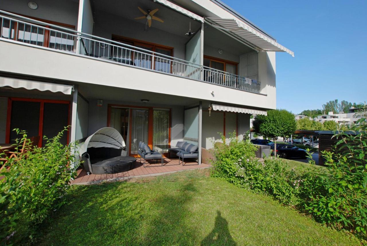 Silver Delux Apartman บาลาตอนฟือเรด ภายนอก รูปภาพ