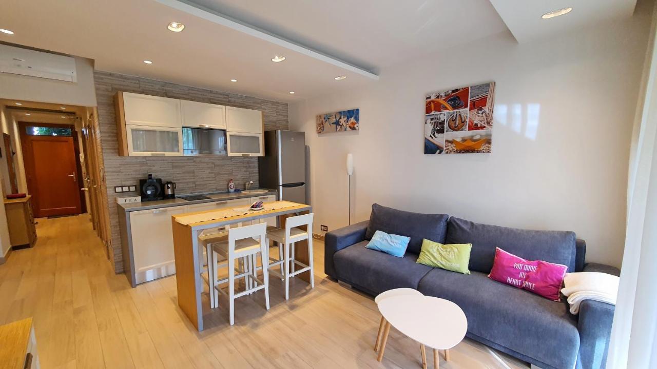 Silver Delux Apartman บาลาตอนฟือเรด ภายนอก รูปภาพ