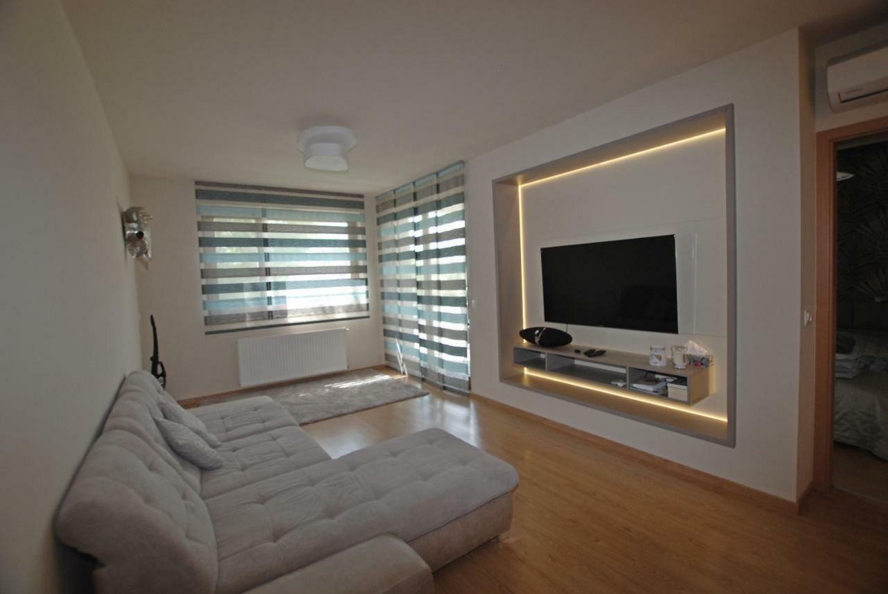 Silver Delux Apartman บาลาตอนฟือเรด ภายนอก รูปภาพ